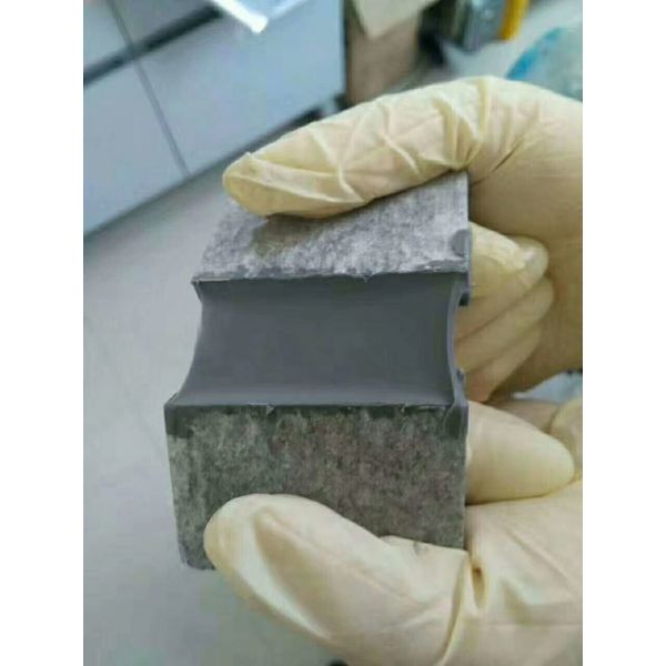 Self-Leveling Silicone Joint Sealant