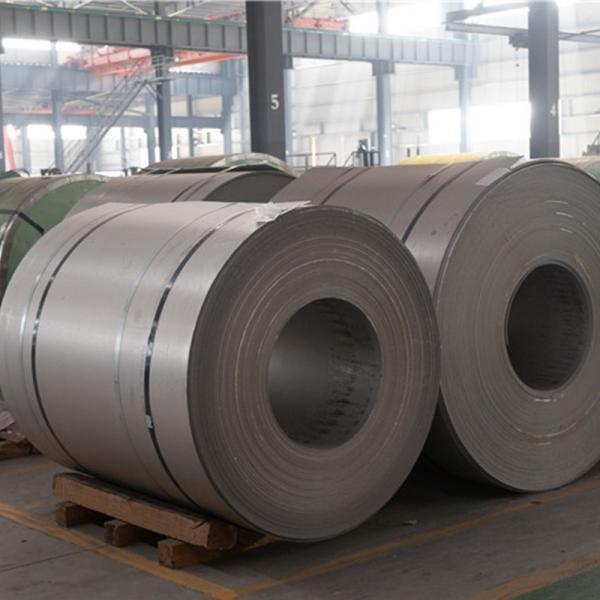 Peso da bobina 3-15MT Bobina de aço carbono Tubo de aço ligado sem costura para tectos Material de construção bobina Id 508mm/610mm