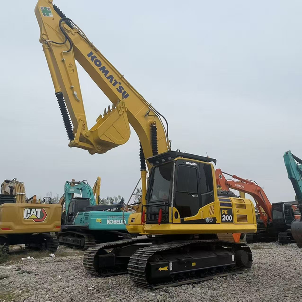 Hot Market Sale Used Komatsu PC300 Large Crawler Excavator Second Hand Hydraulic Digger Used Excavator for Mining