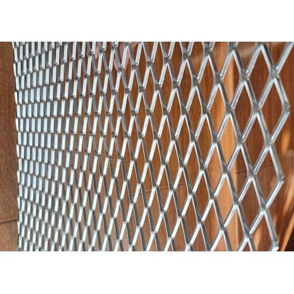 25mm Diamond Mesh Metal Sheet Aluminum Wire épais prenant le fer au filet étiré