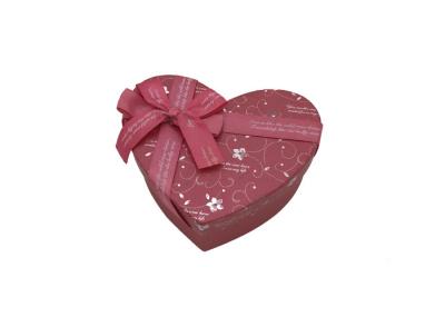 La boîte de papier de luxe d'emballage de cadeau, mariage a imprimé la boîte en forme de coeur à chocolat