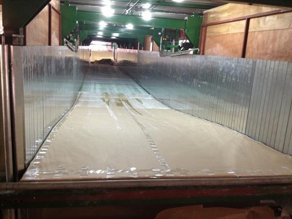 Esponja contínua horizontal automática completa de formação de espuma do plutônio que faz o ³ da máquina 50kg/M