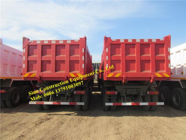 O Euro III 10 roda o caminhão basculante WD615.69 resistente de 40 toneladas