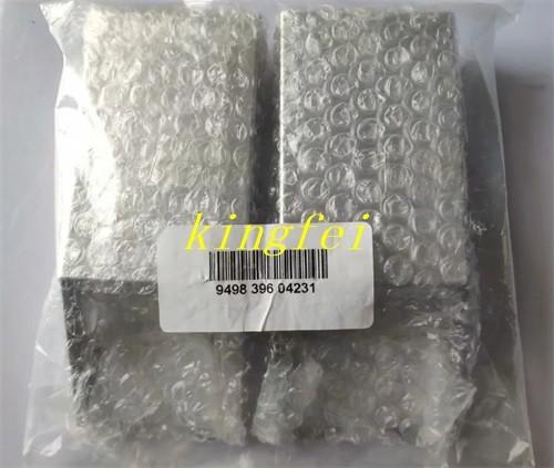 YAMAHA Cobertura de cadeia de tanques Parte n.o 9498 396 04231 Cobertura, conduto ASSY YAMAHA Acessório de máquina