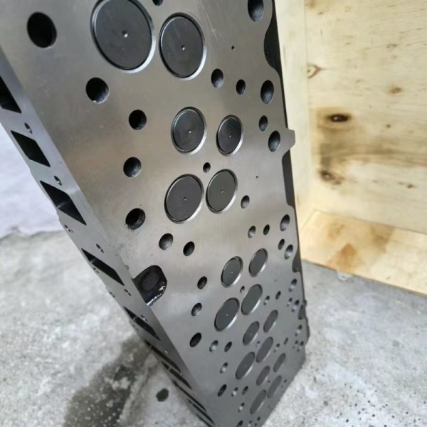 C6.4 Excavator Engine Cylinder Head E320D Upper Cylinder Block 297-7644