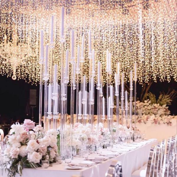 Оптовая шикарная железная лентовая фигура с золотыми подсвечниками для центральных элементов свадебного стола