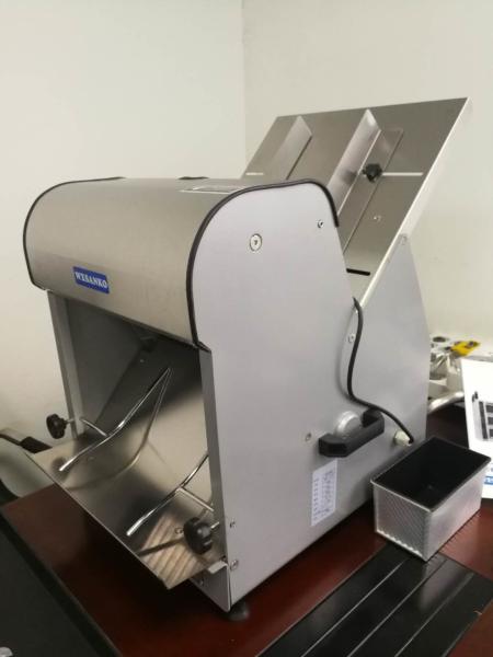 220V Electric Loaf Slicer , Bakery Cooking Equipment  For Cut Toast