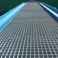 O metal serrilhou a raspagem de aço industrial das tampas da drenagem ao material de construção