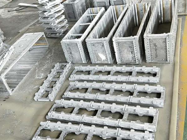 耐久性のある拡張ポリスタリン部品のためのEPS形状のカスタム模具