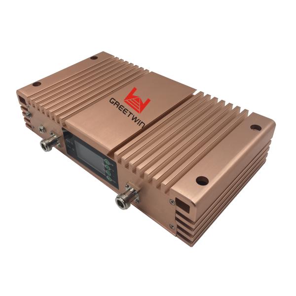 20dBm EGSM 900MHz  Variable Repeater /  Phone Signal Enhancer Indoor Wall Mount