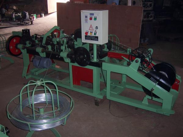 Double Strand Twisted Barbed Wire Making Machine 1.8-2.2mm Diameter