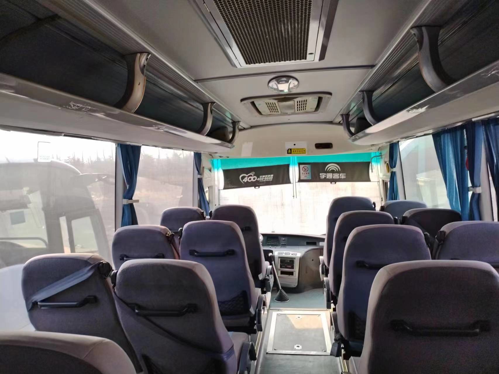 Используемый тренер Yutong Zk6127 2+2layout 51seats ручной передачи двигателя Weichai автобуса города