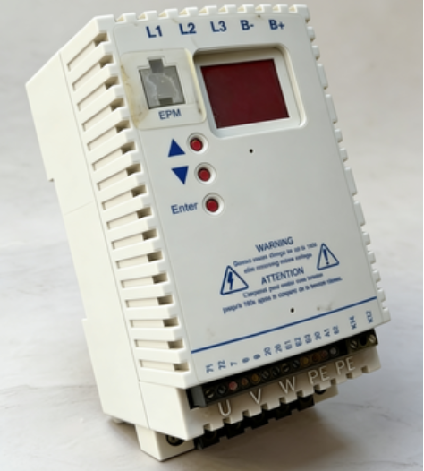 Lenze ESMD183L4TXA 0.25kW 230V Single-Phase Compact Frequency Inverter