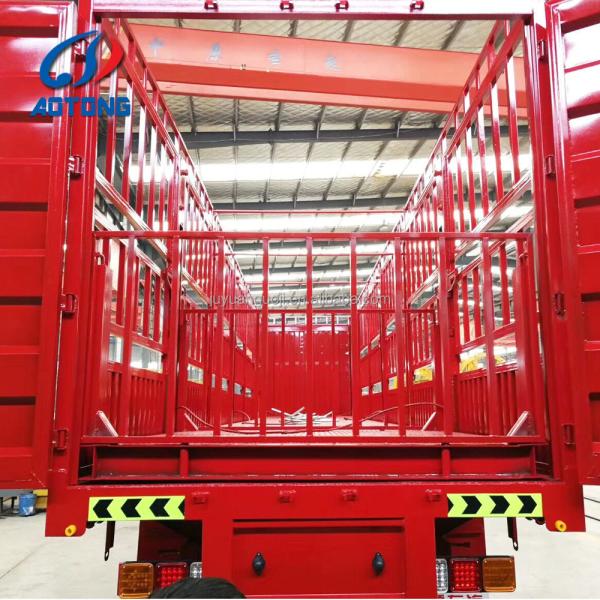 Aotong 3 Axle Fence Cargo Trailer with Automatic Lifting and Livestock Store House