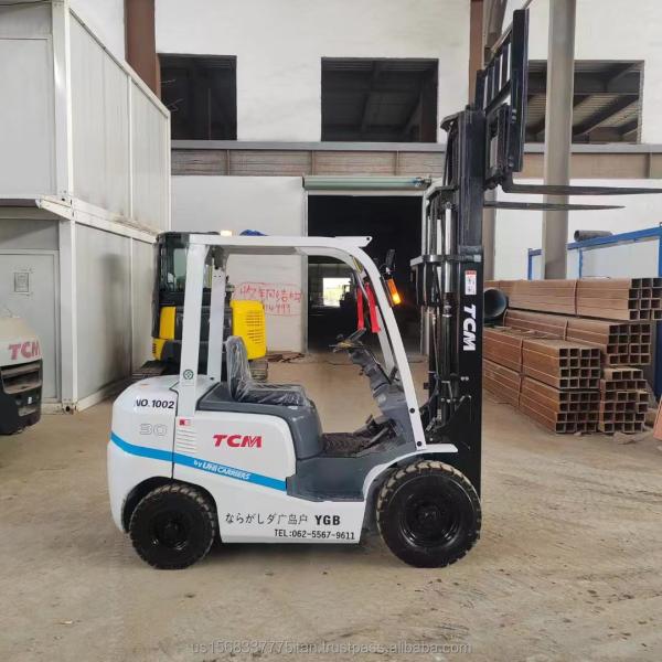 Diesel Engine TCM 30 Forklift Used Toyota Great Performance Min. Lifting Height 4.5