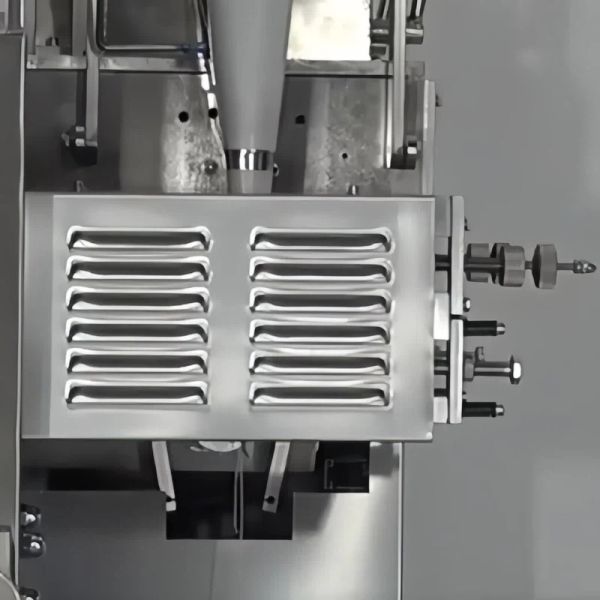 Inner Bag Tea Packing Machine Compact Tea Bag Packing Machine 1.6kw
