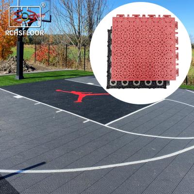 1.8cm Thick Interlocking PP Tiles For Tennis Court 32% Shock Absorption