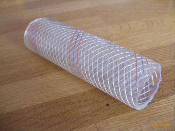 Ligne en plastique d'extrusion de tuyaux d'arrosage de PVC de rendement élevé boudineuse à vis simple pour l'agriculture