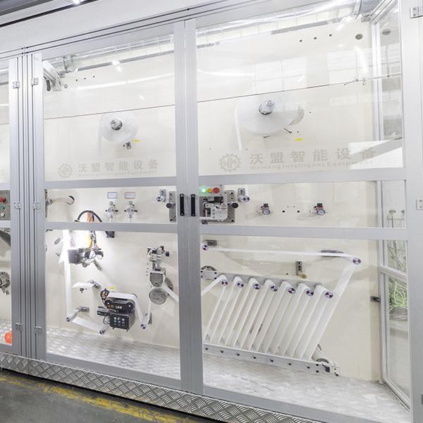 Womeng Nouveau équipement de fabrication de serviettes sanitaires intelligentes avec CE