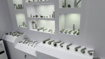 Customized Thread Adapter / Hydraulic Hose Fittings Hydraulic Hose Ferrule Fittings Equal Shape 1/4''  Straight 45° 90° Different Size