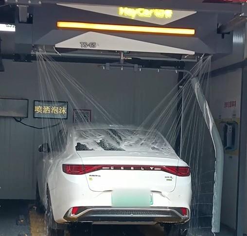 Fully Automatic Touch Free Robotic Car Washer Machine Equipment for Car Body Surface Washing System Water Spraying Machine