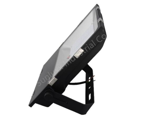 SMD3030 Aluminum Body Slim LED Flood Light 100W Parking Lot Use With 120° Reflector