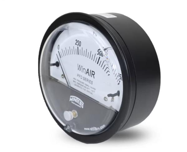 WINTERS TBM-40 Radial Bimetallic Thermometer with IP65 Protection, 304 Stainless Steel Construction, and Dual-Scale Display