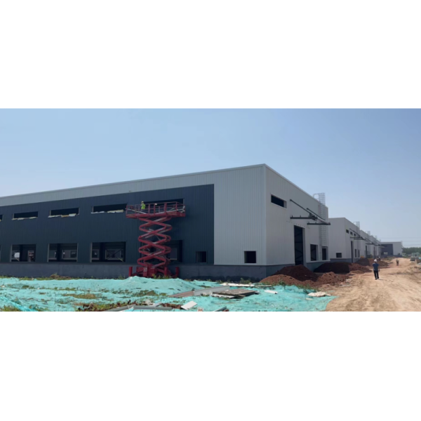 Prefabricated Steel Building with 50 Years Lifespan Corrosion Resistant and Automatic Ventilation System