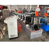 1.3-1.5 mm machine de formage de rouleaux en acier galvanisé à bobine métallique à fermeture de porte à rouleaux avec encoche