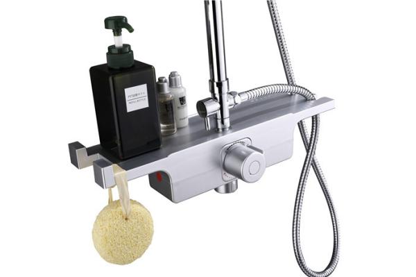 38 Degree Electronic Thermostatic Mixing Valve , Solar Shower Tempering Valve