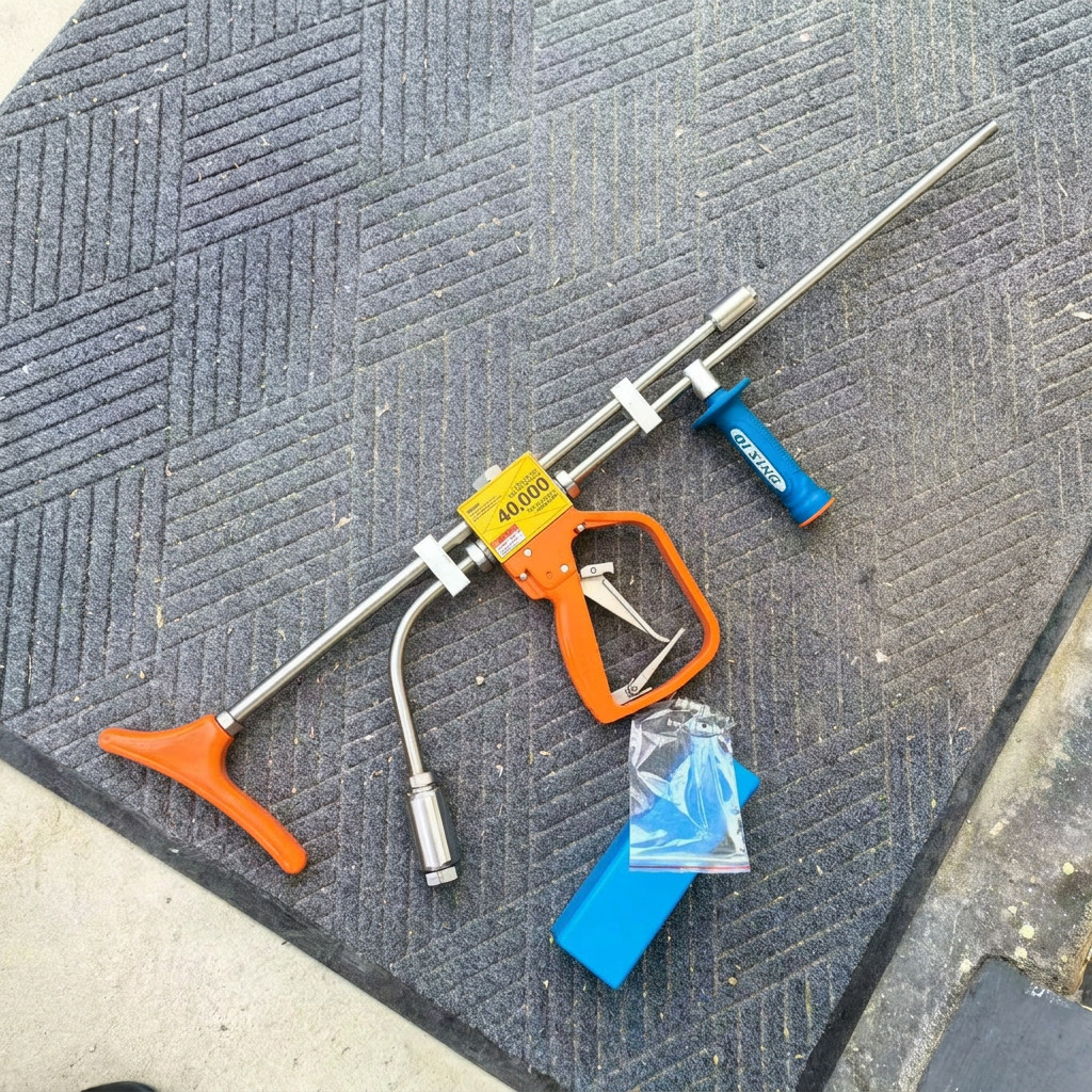 2800 Bar Ultra High Pressure Water Jetting Gun for Industrial Surface Cleaning with Heavy-Duty Construction