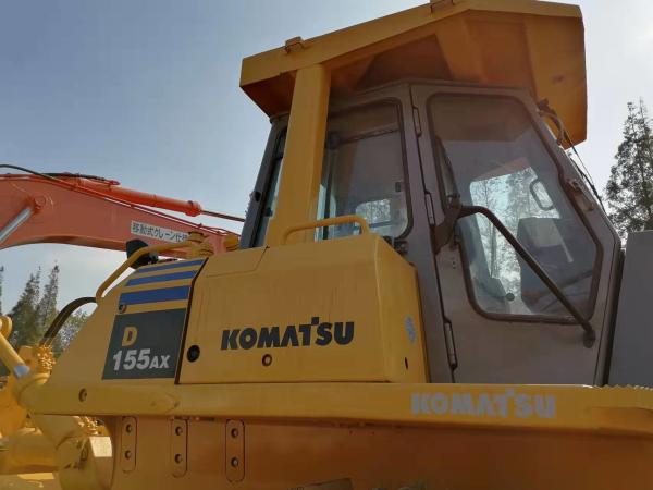 Comatsu D155ax 5 Bulldozer à rampe utilisée Bulldozer Komatsu utilisée
