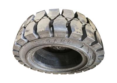 355 65-15 Industrial Forklift Tires 810x810x302mm Size ISO Certification