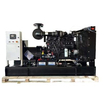 Gerador Diesel 150kva 120kw 3 Fases Alimentado pela Cummins com 24V DC Electric Start