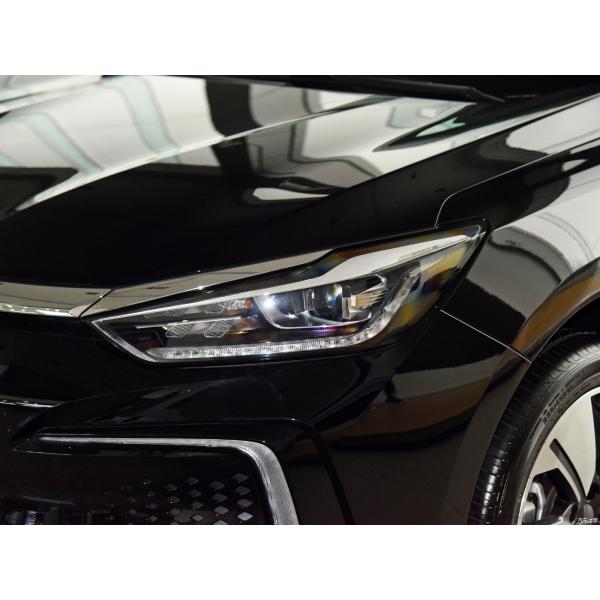 PÉKIN EU7 Les voitures électriques de taille moyenne ont une autonomie de croisière de 475 km pour les appels en ligne