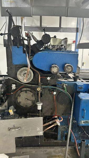 Máquina de impressão dupla de cores Crabtree Modelo 1290 de segunda mão com forno UV