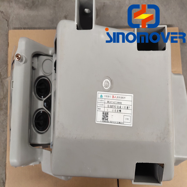 SINOTRUK HOWO Left Headlamp For Right Side Car WG9716720001