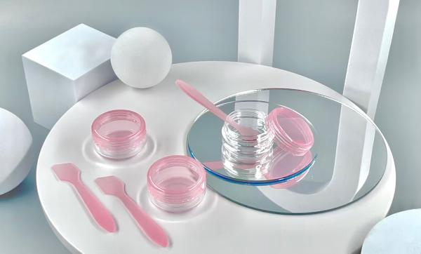 Set de viagem de garrafas e frascos de creme de plástico PET para embalagens de cosméticos e produtos de cuidados com a pele