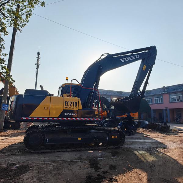 Старый Volvo EC210 экскаватор Земля экскаваторное оборудование 21T