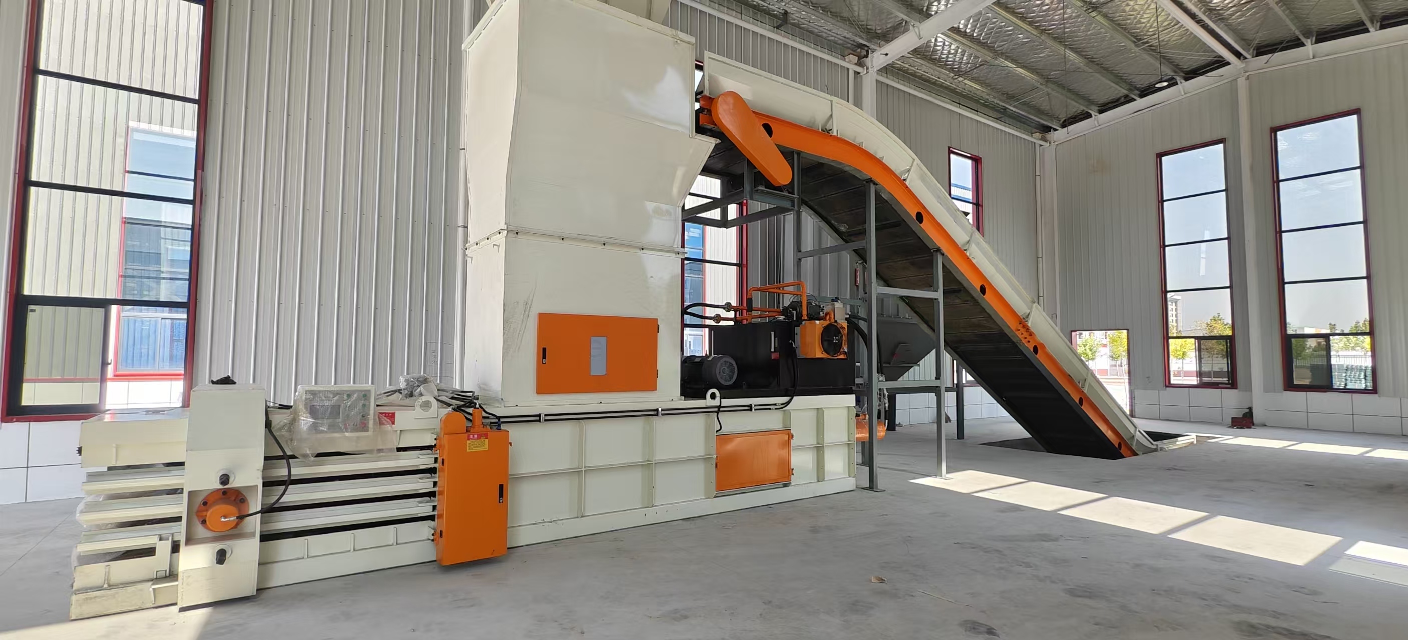 Mini Hydraulic Baler Machine with 5-30 Tons Compression Force, Ultra-Compact Size, and 220V Plug-In Operation