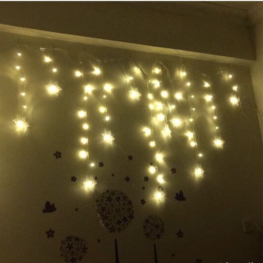 Winter Christmas Hanging Snowflake Decorations Glittery White Snowflake for Christmas Holiday New Year Party Home Decorations