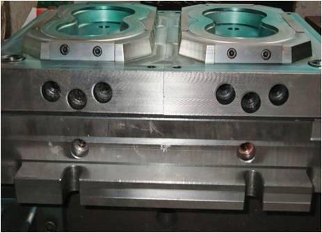 Plastic Injection Mould In Mould Decoration High Dust Humidity Resistant