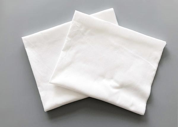 50x100cm Disposable Salon Towels , Disposable Full Body Towels Thickening Design