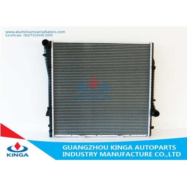 1439104 Auto Parts Radiators For BMW X5 E53 2000 - 03 MT Plastic Tank