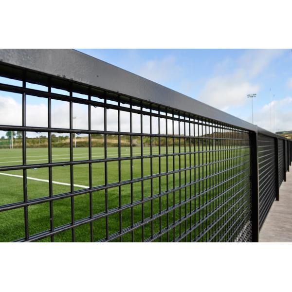 With Stands Tubular Steel Fence Stable Installation