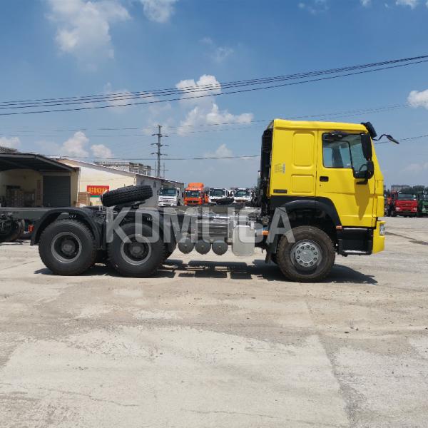 Sinotruk Shacman Tractor Head Heavy Duty Truck Dealers with Euro 2 Emission Standard