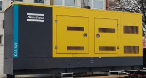 パワー発電機 QES520：御社のビジネスに不可欠な、途切れない電力供給
