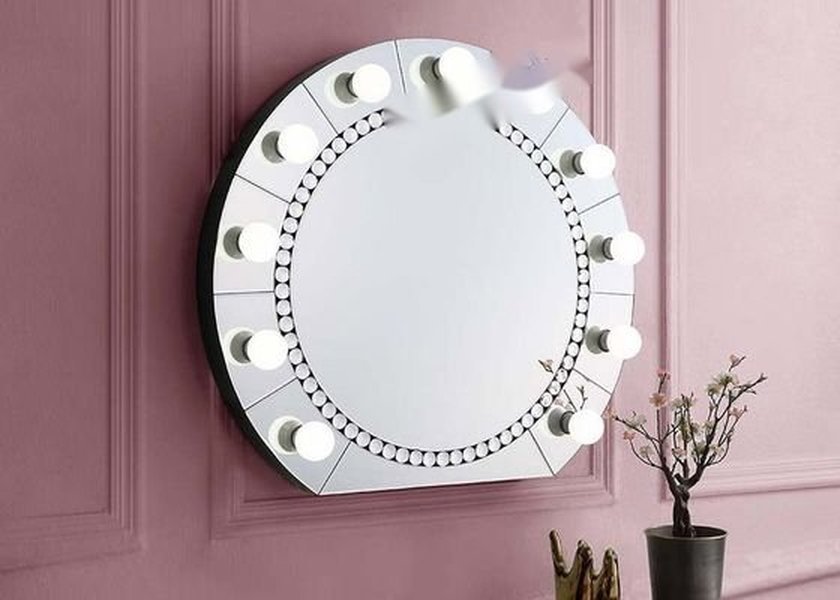 Modern Diamond Crushed Round 3-LED Hollywood Wall Mirror with Light