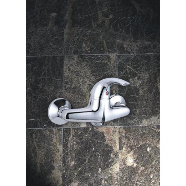 Faucets ливня холодной воды Faucet ванны Bathroom современные горячие