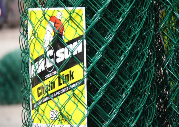 Factory Supply Galvanized and PVC Coated Golf Boundary Chain Link Fence Cyclone Fence